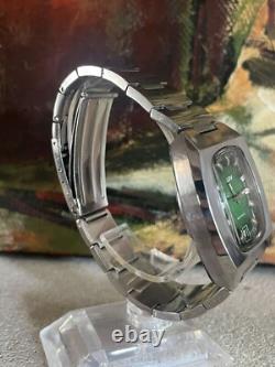 Imposante Montre Lov automatique. Acier