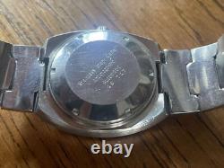 Imposante Montre Lov automatique. Acier
