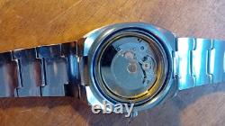 Imposante Montre Lov automatique. Acier