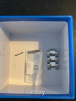 Island Watch Red October Limited Edition Automatic Diver 200m Full Set Steel