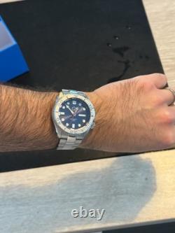 Island Watch Red October Limited Edition Automatic Diver 200m Full Set Steel