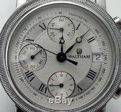 Montre Automatique Chronomètre En Or Blanc 18 Carat Waltham Fabrication Suisse