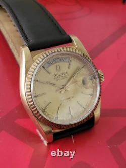 Montre BULOVA SUPER SÉVILLE Day Date Automatique + Bracelet d'origine Montre BULOVA SUPER SÉVILLE Day Date Automatique + Bracelet d'origine