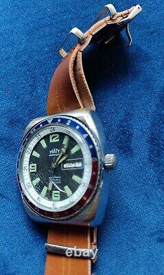 Montre De Plongée Automatique Maty. Vintage Diver Watch. Pepsi bezel