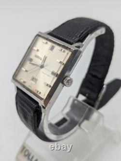Montre Enicar Sherpa 100, Automatique, Date et Jour, Fonctionne Montre Enicar Sherpa 100, Automatique, Date et Jour, Fonctionne