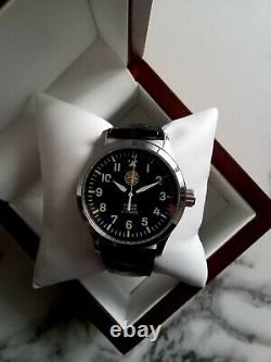 Montre Flieger Mach20 Cadran Noir Bracelet Cuir 41 MM Automatique