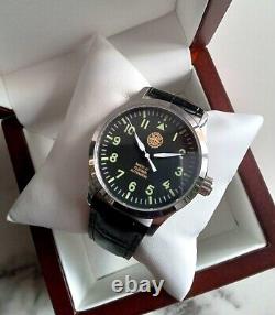 Montre Flieger Mach20 Cadran Noir Bracelet Cuir 41 MM Automatique