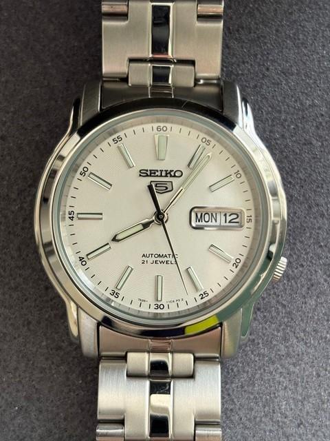 Montre Homme Seiko 5 Snkl75k1 7s26-03s0 Automatique Cadran Argent Date Jour O