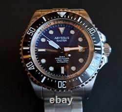 Montre Plongée ABYSSUS MASTER Deep Diver Automatique Valve Hélium Limitée 30 Ex Montre Plongée ABYSSUS MASTER Deep Diver Automatique Valve Hélium Limitée 30 Ex