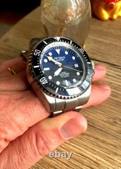 Montre Plongée ABYSSUS MASTER Deep Diver Automatique Valve Hélium Limitée 30 Ex Montre Plongée ABYSSUS MASTER Deep Diver Automatique Valve Hélium Limitée 30 Ex
