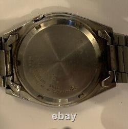 Montre Seiko 5 Automatique Vintage Homme Jour Date Cadran Doré Montre Seiko 5 Automatique Vintage Homme Jour Date Cadran Doré