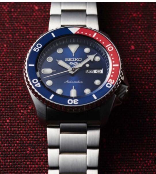 Montre Seiko 5 Pepsi 05/2024