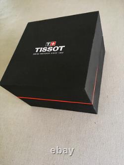 Montre Suisse Tissot LE LOCLE Automatique petite seconde (Ø 39 mm) Montre Suisse Tissot LE LOCLE Automatique petite seconde (Ø 39 mm)