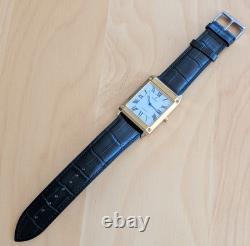 Montre Tank automatique Festina 32.5 x 47 mm fonctionne Bracelet neuf