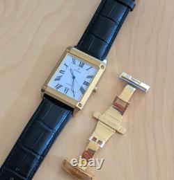 Montre Tank automatique Festina 32.5 x 47 mm fonctionne Bracelet neuf