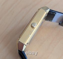 Montre Tank automatique Festina 32.5 x 47 mm fonctionne Bracelet neuf