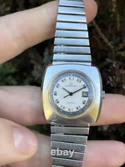 Montre Universal Genève Date Automatic Homme Année 70