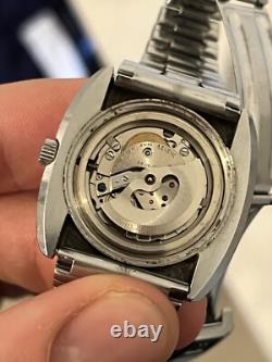 Montre Universal Genève Date Automatic Homme Année 70