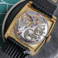 Montre Waltham Maxim Dress Watch manuelle square tank Fonctionnelle