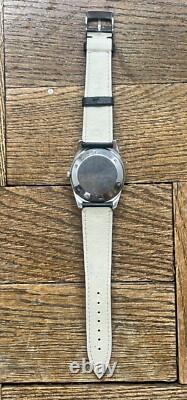 Montre ZENITH Automatique Vintage 2542PC Calibre Degraded Dial Montre ZENITH Automatique Vintage 2542PC Calibre Degraded Dial