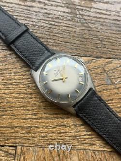 Montre ZENITH Automatique Vintage 2542PC Calibre Degraded Dial Montre ZENITH Automatique Vintage 2542PC Calibre Degraded Dial
