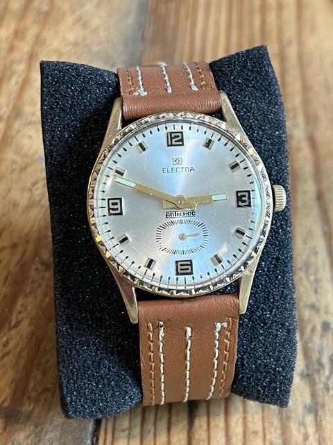 Montre Ancienne Electra Antichoc Plaqu&eacute; Or Lip Ann&eacute;e 60