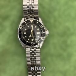Montre automatique Seiko pour homme cadran noir indicateur de date en acier i