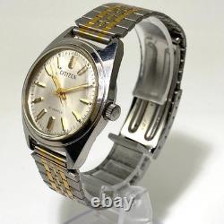Montre automatique homme Citizen 17 cm poignet cadran argenté fonctionnant au
