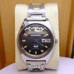 Montre automatique homme Citizen C141 37 mm cadran noir indicateur jour date