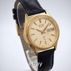 Montre automatique homme SEIKO 0703-7020 date jour vintage occasion fabricati