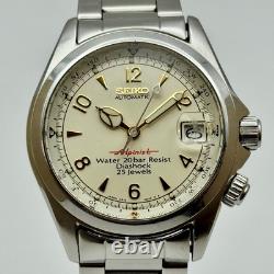 Montre automatique homme SEIKO Alpinist SCVF007 4S15-6000 cadran ivoire 36 mm Montre automatique homme SEIKO Alpinist SCVF007 4S15-6000 cadran ivoire 36 mm