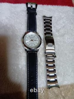 Montre automatique homme SEIKO bracelet cuir noir argenté état élégant