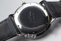 Montre automatique pour homme Junghans Max Bill 27.4701 cadran noir rayures Montre automatique pour homme Junghans Max Bill 27.4701 cadran noir rayures