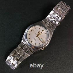Montre automatique pour homme SEIKO5 Seiko Five blanche 7S26 en acier inoxyda Montre automatique pour homme SEIKO5 Seiko Five blanche 7S26 en acier inoxyda
