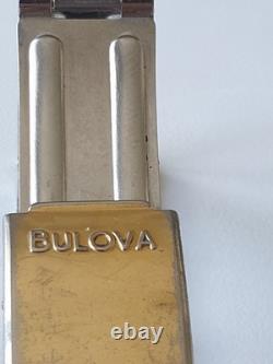 Montre bracelet vintage BULOVA automatic Fonctionne Montre bracelet vintage BULOVA automatic Fonctionne
