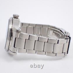 Montre mécanique automatique homme SEIKO 5 Sports Field Series SBSA111 cadran