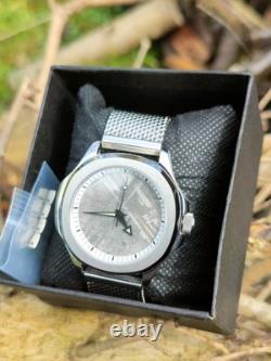 Montre météorite Véritable automatique nh35 Montre météorite Véritable automatique nh35
