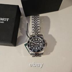 Montre plongée automatique Homme Vermot 1935 Chaux de Fonds 200m Acier 41 mm 24J