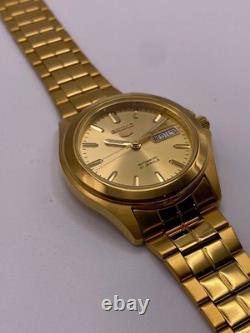 Montre pour homme Seiko 5 automatique cadran doré bracelet en acier SNKK98K1