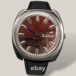 Noname Day Date Automatic 1970s 37mm Duromat 7526 Vintage Watch Fully Working