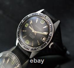 ORIENTAL Rare MEN'S Vintage Automatique Skin Diver 20 Atmos En Acier Inoxydable ORIENTAL Rare MEN'S Vintage Automatique Skin Diver 20 Atmos En Acier Inoxydable