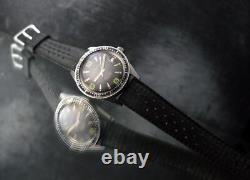 ORIENTAL Rare MEN'S Vintage Automatique Skin Diver 20 Atmos En Acier Inoxydable ORIENTAL Rare MEN'S Vintage Automatique Skin Diver 20 Atmos En Acier Inoxydable