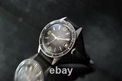 ORIENTAL Rare MEN'S Vintage Automatique Skin Diver 20 Atmos En Acier Inoxydable ORIENTAL Rare MEN'S Vintage Automatique Skin Diver 20 Atmos En Acier Inoxydable