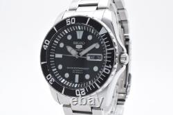 PRESQUE COMME NEUVE Montre de plongée automatique pour homme Seiko 5