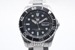 PRESQUE COMME NEUVE Montre de plongée automatique pour homme Seiko 5