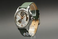 Presque comme neuve Montre automatique pour homme Hamilton Viewmatic H32565