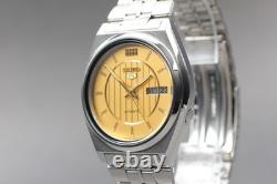 Presque comme neuve Montre automatique pour homme SEIKO 5 7009-876A