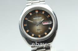 Presque comme neuve Montre automatique pour homme SEIKO 5 ACTUS 6106-7590