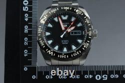 Presque comme neuve Montre automatique pour homme Seiko 4R36-04V0 Sports