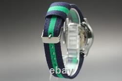 Presque comme neuve Montre automatique pour homme Seiko 5 7S26-02J0